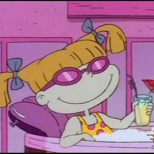 Meet your Posher, Liz